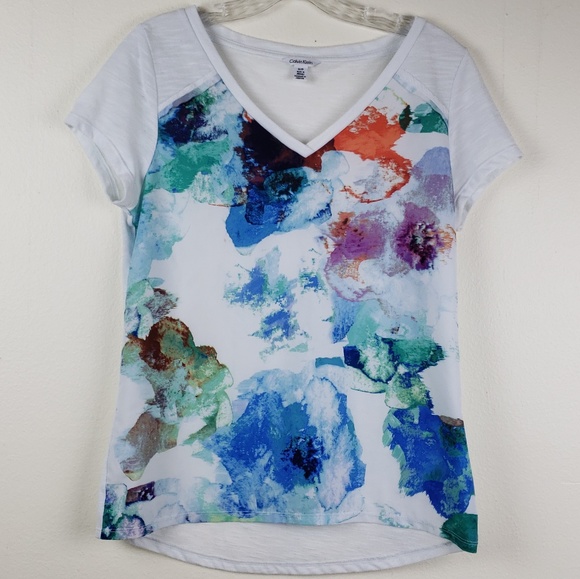 Calvin Klein Tops - 🌞 Calvin Klein | White V Neck T shirt